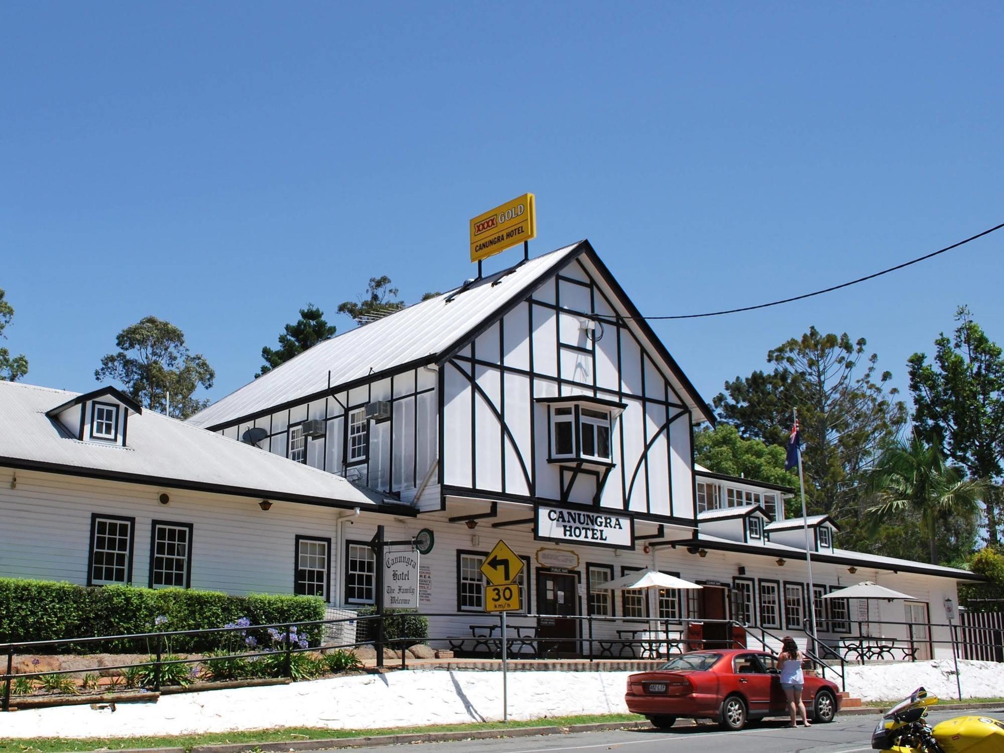 Canungra Hotel ภายนอก รูปภาพ