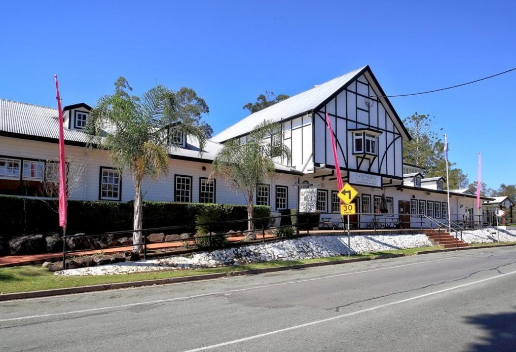 Canungra Hotel ภายนอก รูปภาพ
